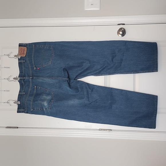 Levi's Relaxed Fit 550 Jeans Size 44W 32L - Picture 2 of 4